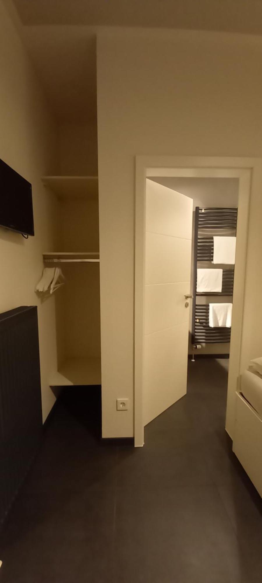 אדנאו Ring-Race-Flats Appartements מראה חיצוני תמונה